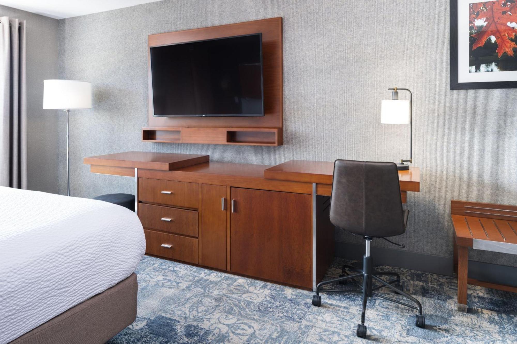 Four Points By Sheraton Victoria Gateway Langford Kültér fotó